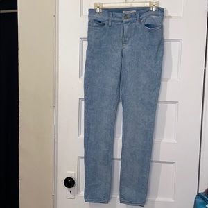 Levi’s Women’s 711 skinny jeans